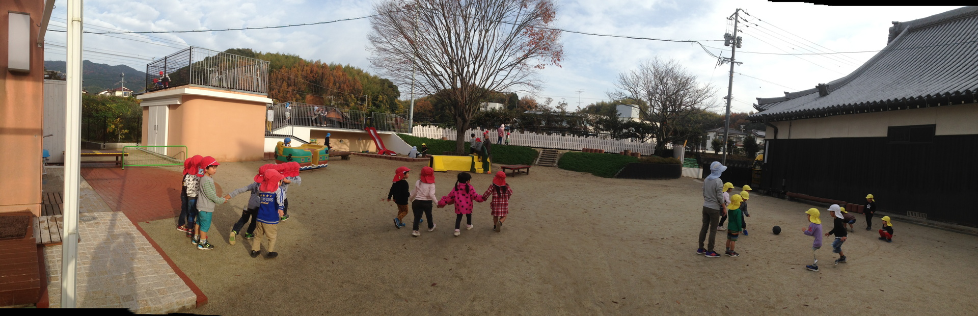 日照幼稚園 園庭1